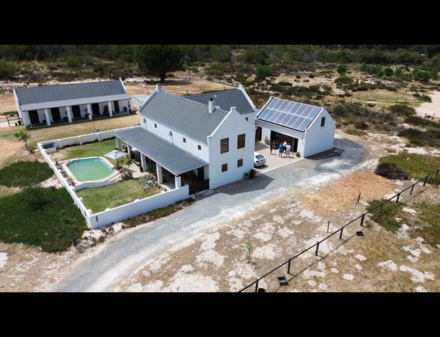 5 BEDROOM HOUSE FOR SALE IN CAPE FARMS